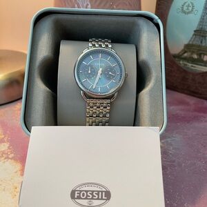 Fossil Womens Blue Silver Watch